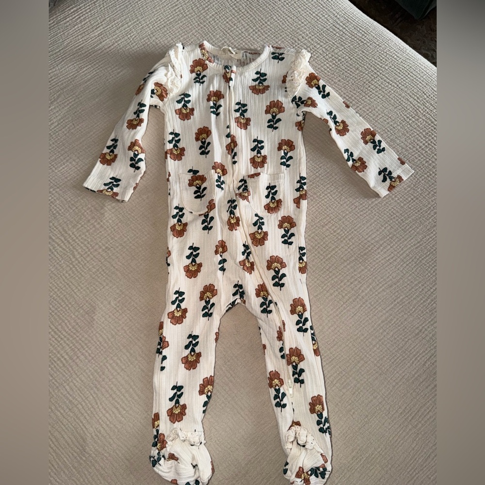 Jessica Simpson Cream Floral Kids Footie